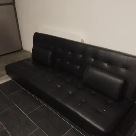 Confort Avec Internet Et Tv Dans La Et Le Salon * Brest