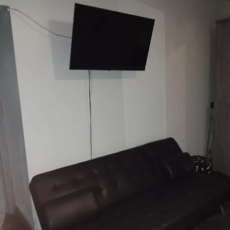 Apartament Confort Avec Internet Et Tv Dans La Et Le Salon