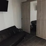 Confort Avec Internet Et Tv Dans La Et Le Salon Brest