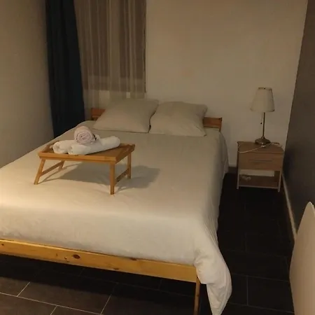 Confort Avec Internet Et Tv Dans La Et Le Salon